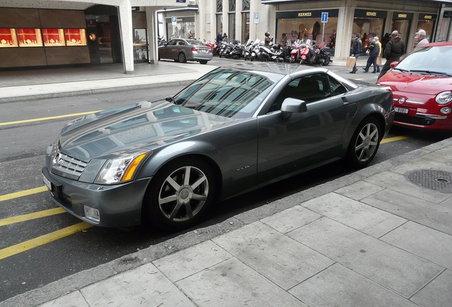 Cadillac XLR