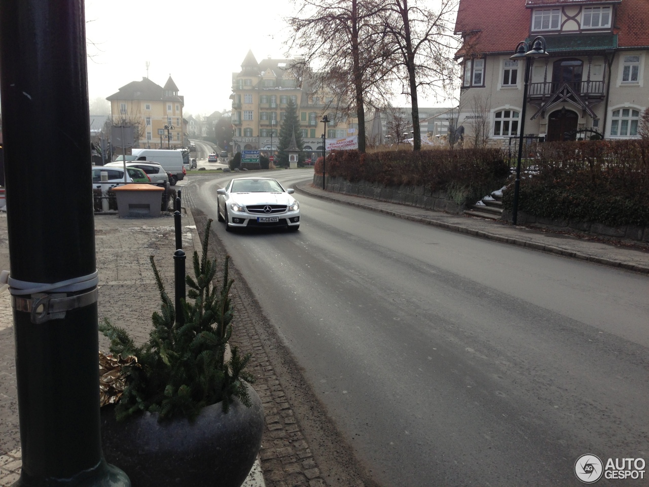 Mercedes-Benz SL 63 AMG