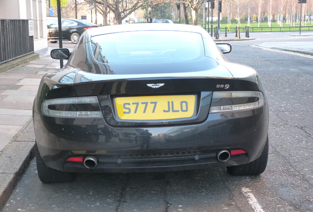 Aston Martin DB9