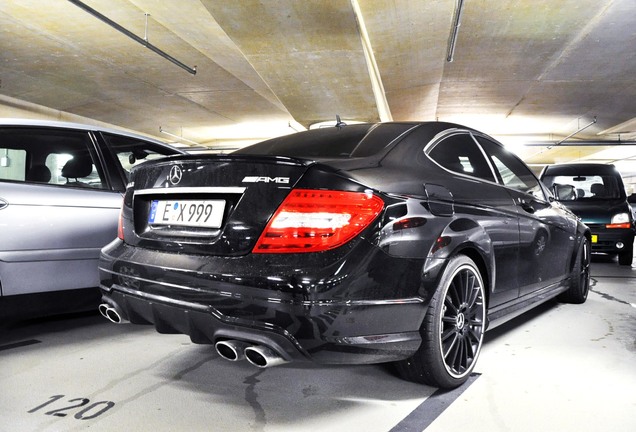 Mercedes-Benz C 63 AMG Coupé