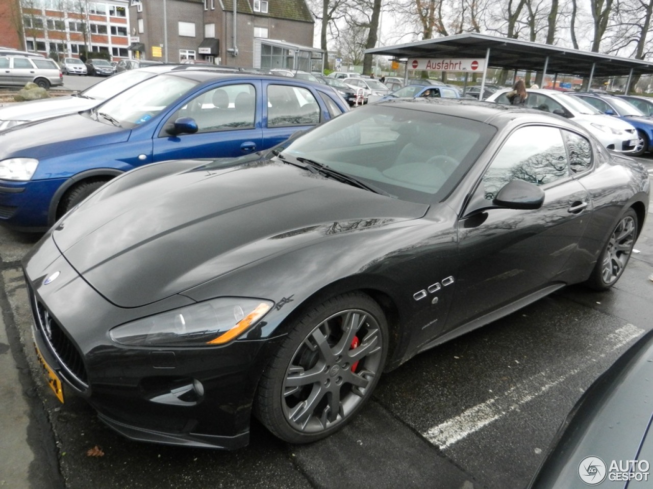 Maserati GranTurismo S MC Sport Line