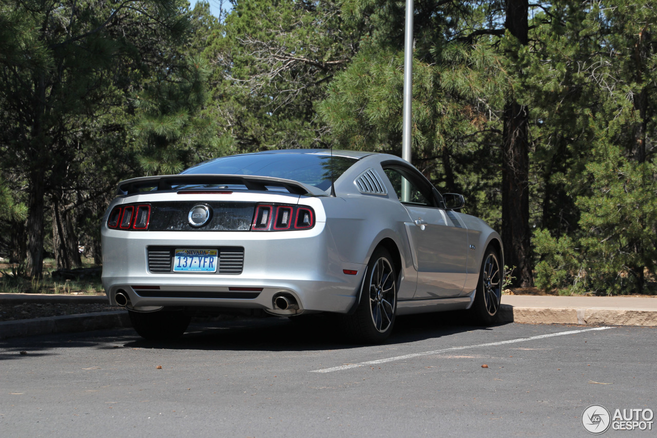 Ford Mustang GT 2013