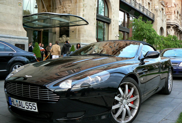 Aston Martin DB9 Volante