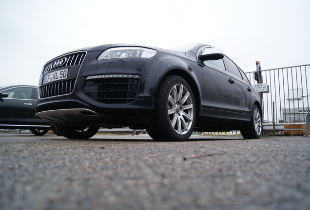 Audi Q7 V12 TDI