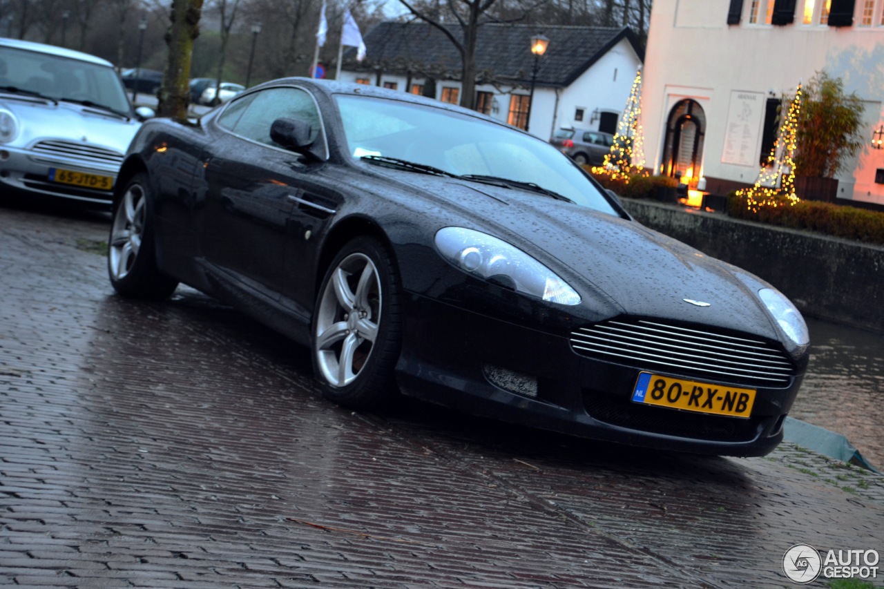 Aston Martin DB9