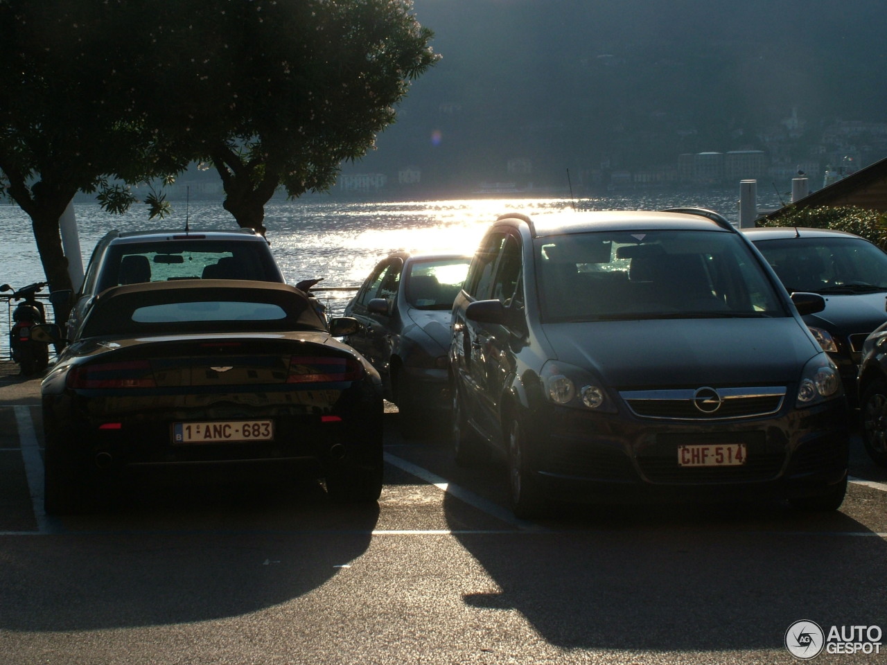 Aston Martin V8 Vantage Roadster