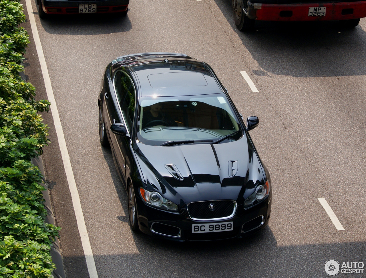 Jaguar XFR