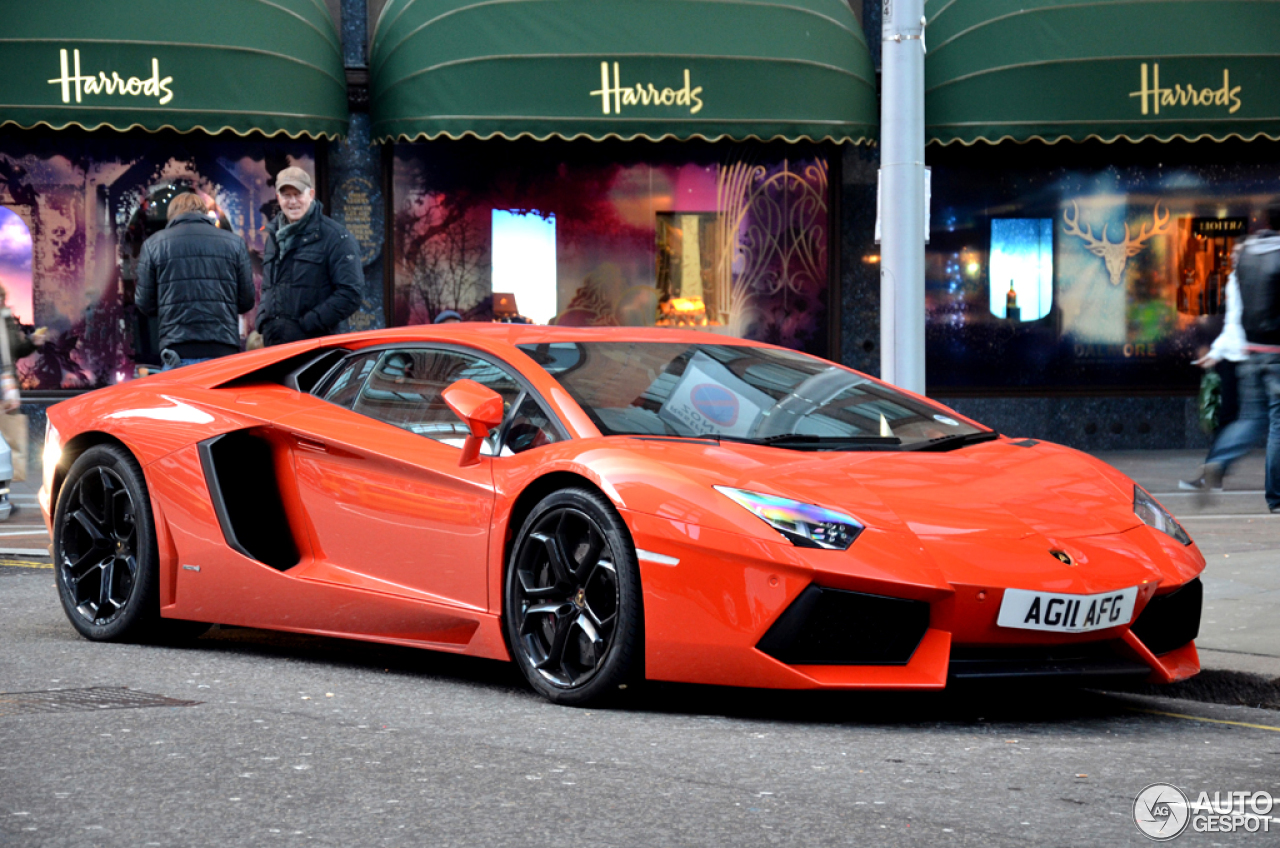 Lamborghini Aventador LP700-4