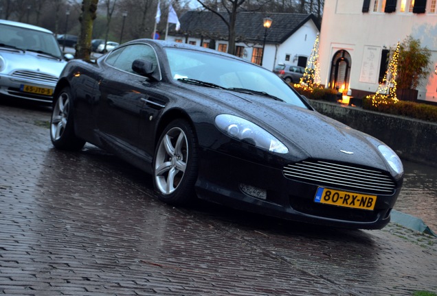 Aston Martin DB9