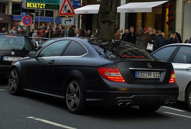 Mercedes-Benz C 63 AMG Coupé