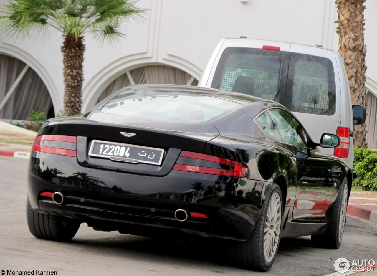 Aston Martin DB9