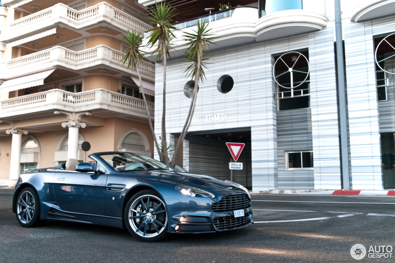 Aston Martin Mansory V8 Vantage Roadster