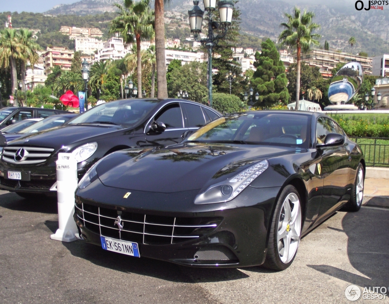 Ferrari FF