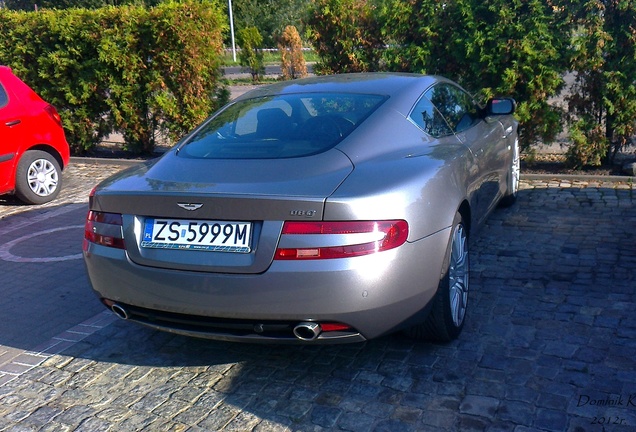 Aston Martin DB9