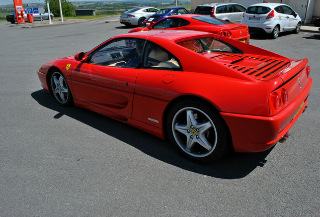 Ferrari F355 GTS