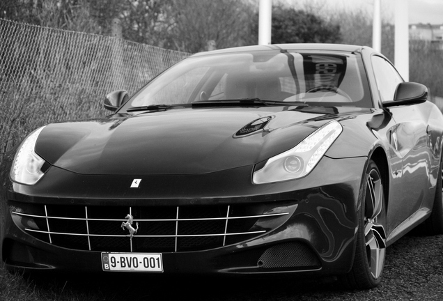 Ferrari FF