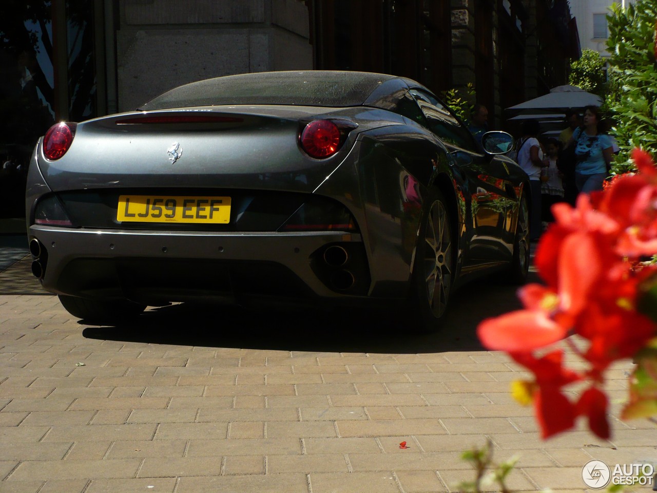 Ferrari California