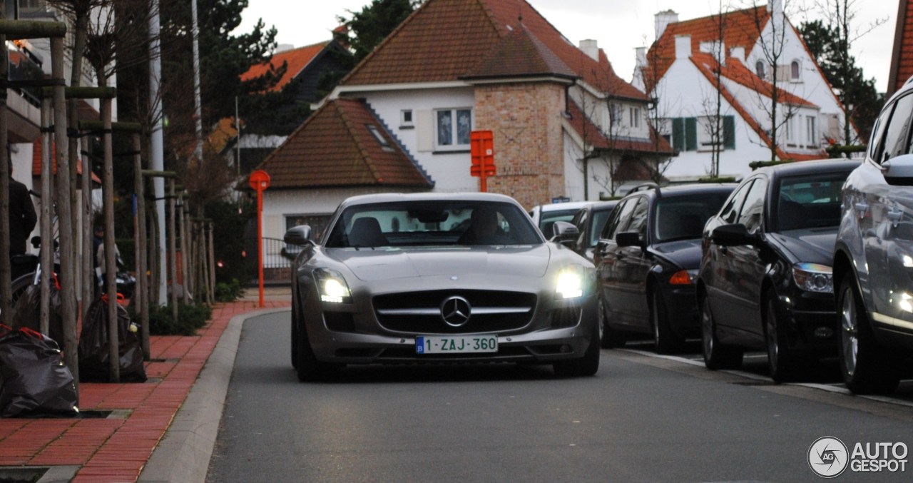 Mercedes-Benz SLS AMG