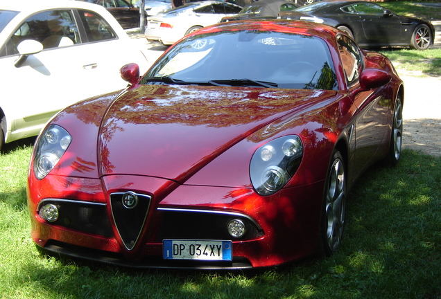 Alfa Romeo 8C Competizione