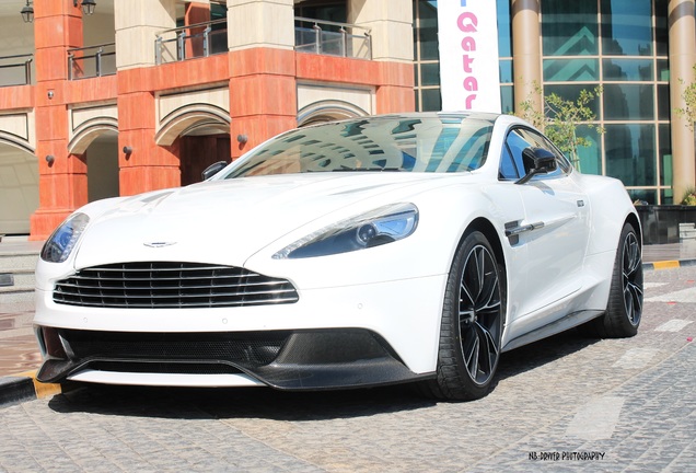 Aston Martin Vanquish 2013