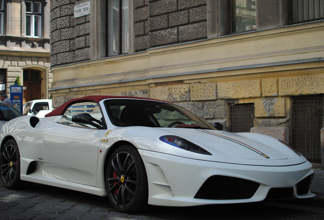 Ferrari Scuderia Spider 16M