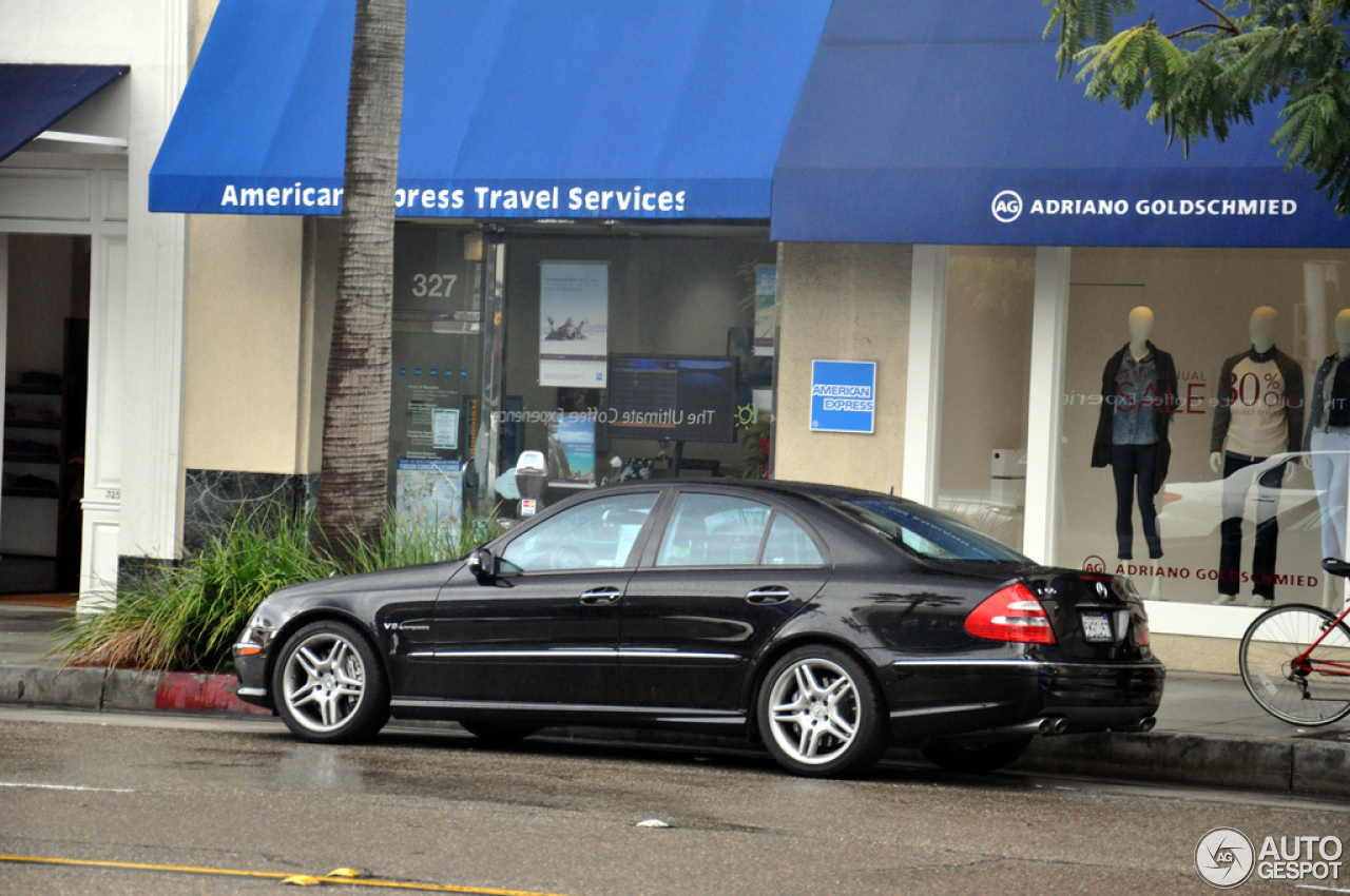 Mercedes-Benz E 55 AMG