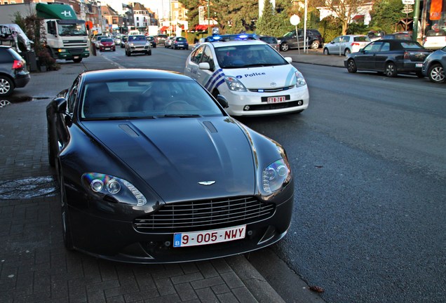 Aston Martin V8 Vantage S