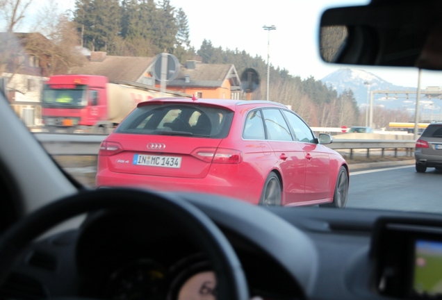 Audi RS4 Avant B8