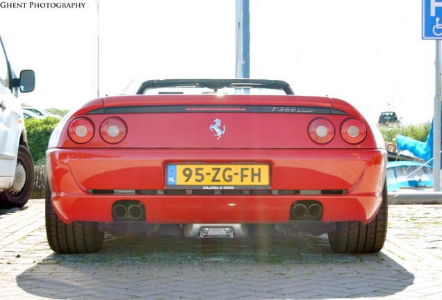 Ferrari F355 Spider