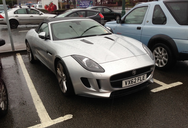 Jaguar F-TYPE S Convertible