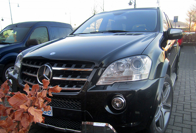 Mercedes-Benz ML 63 AMG W164 2009