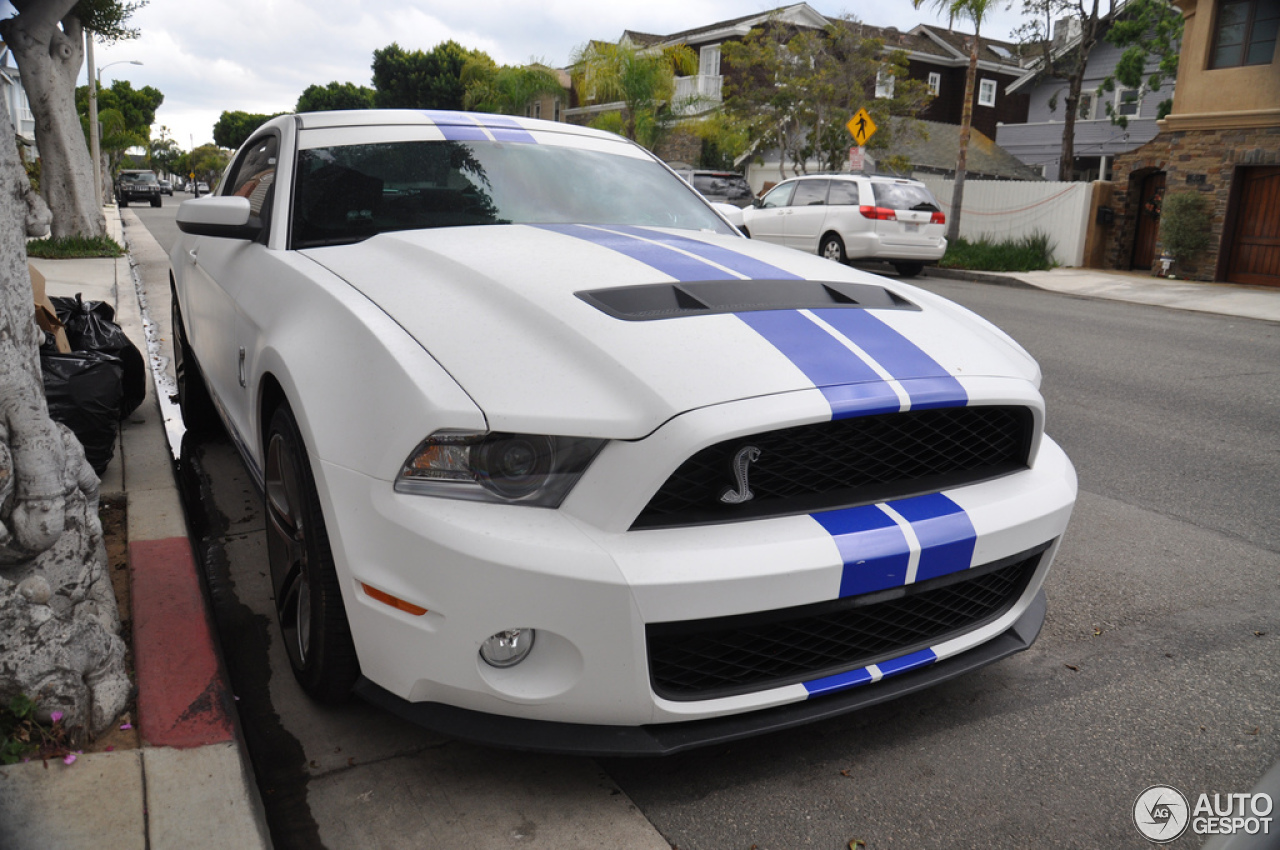 Ford Mustang Shelby GT500 2010