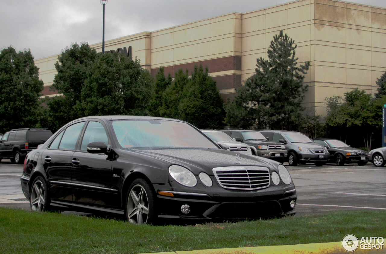 Mercedes-Benz E 63 AMG