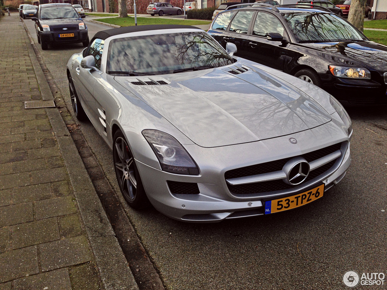 Mercedes-Benz SLS AMG Roadster