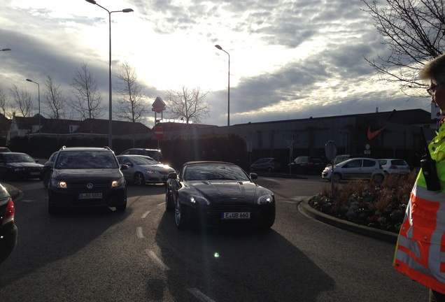 Aston Martin V8 Vantage Roadster