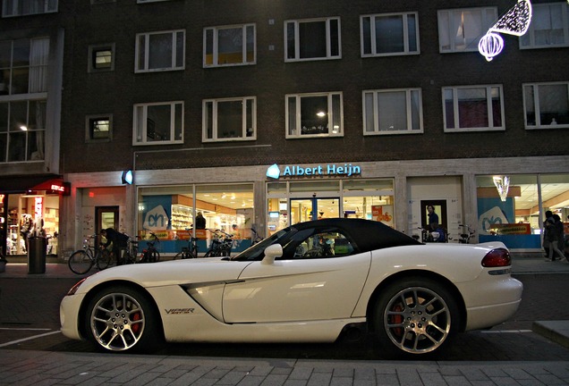 Dodge Viper SRT-10 Roadster White Mamba Edition