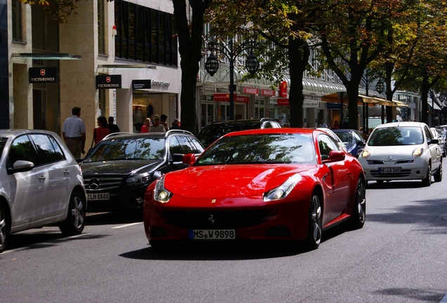 Ferrari FF