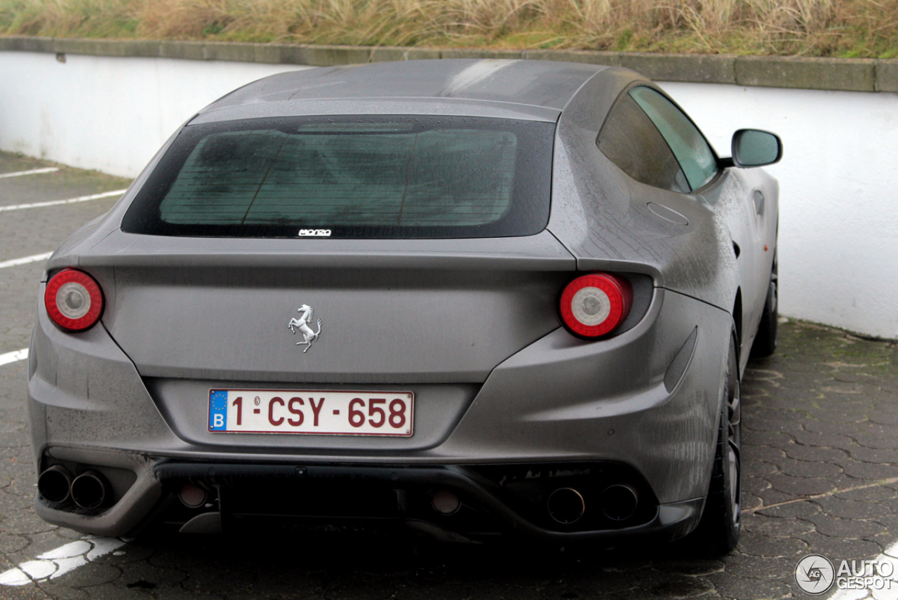 Ferrari FF