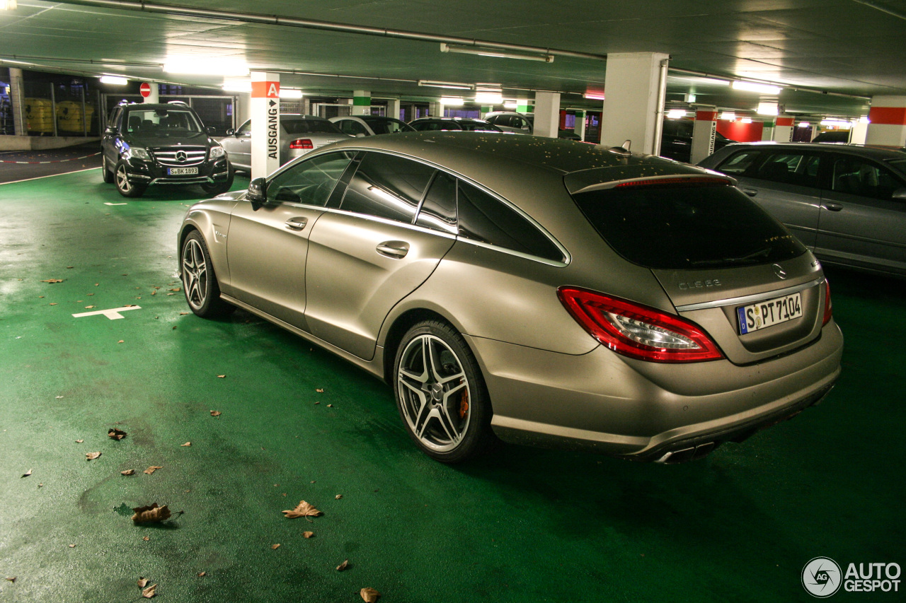 Mercedes-Benz CLS 63 AMG X218 Shooting Brake