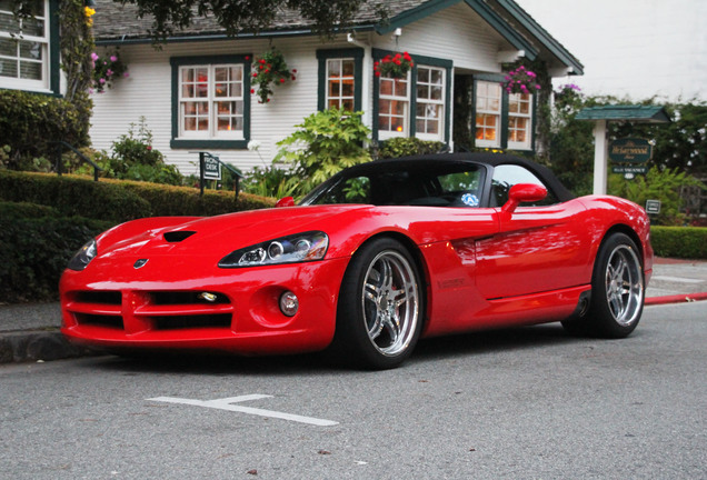 Dodge Viper SRT-10 Roadster 2003