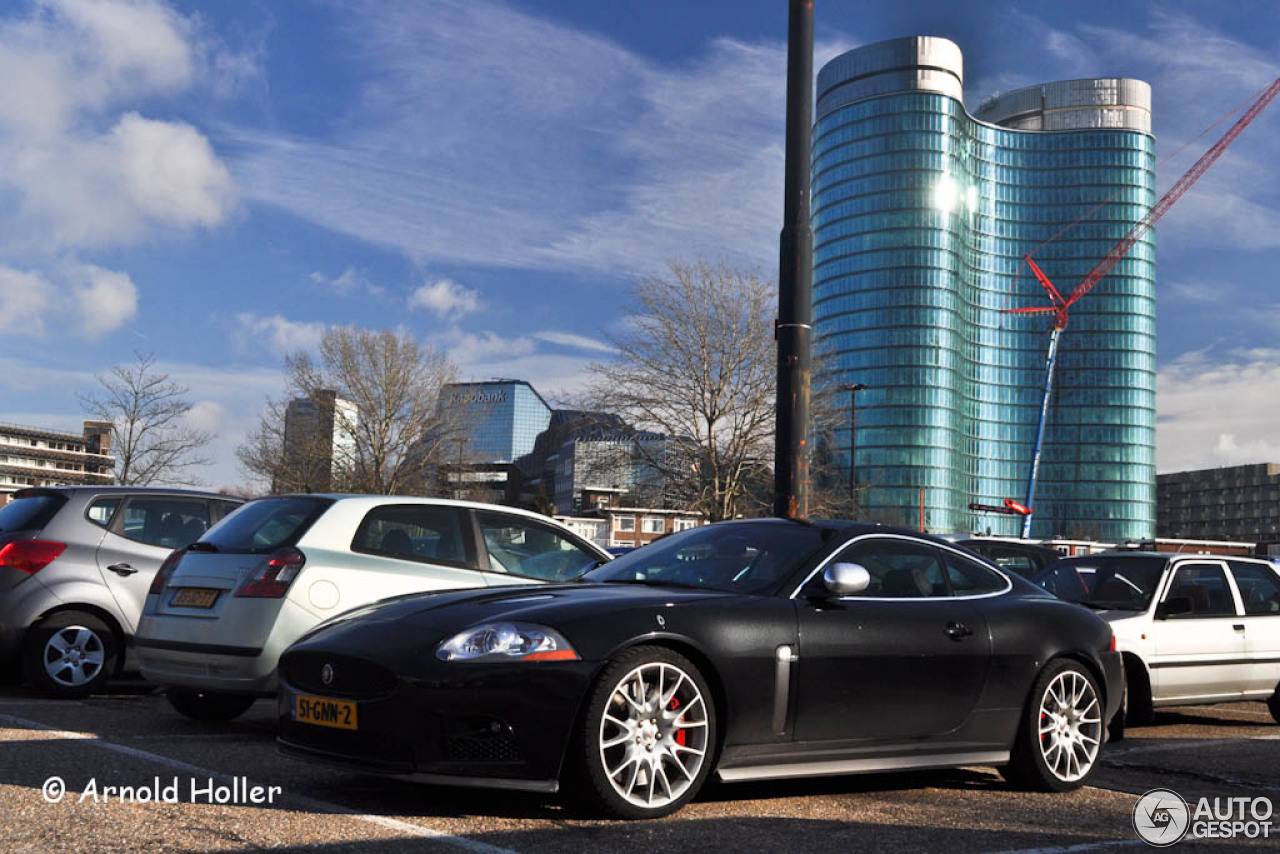 Jaguar XKR-S