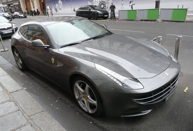 Ferrari FF