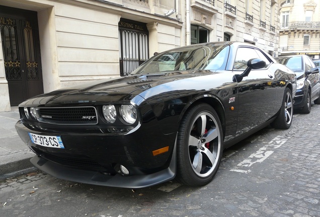 Dodge Challenger SRT-8 392