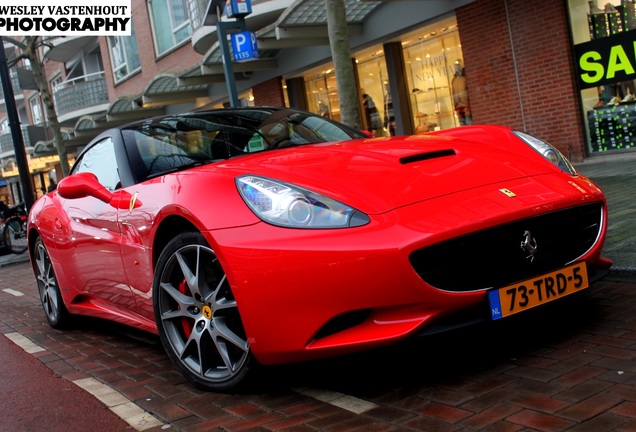 Ferrari California