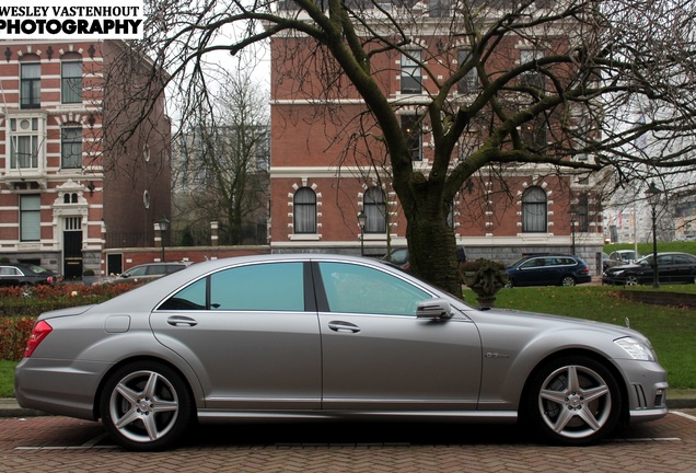 Mercedes-Benz S 63 AMG W221 2010