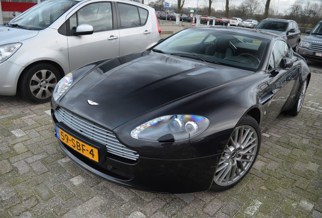 Aston Martin V8 Vantage