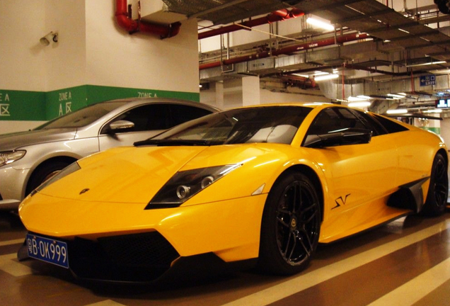 Lamborghini Murciélago LP670-4 SuperVeloce