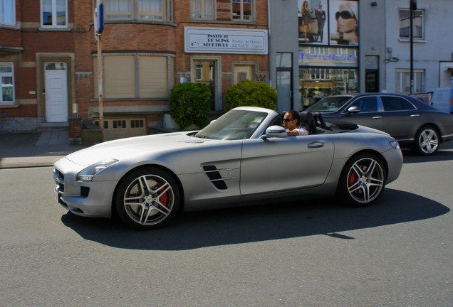 Mercedes-Benz SLS AMG Roadster