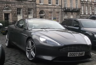 Aston Martin Virage 2011