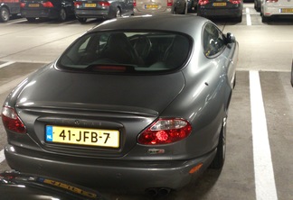 Jaguar XKR